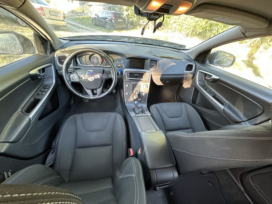 Volvo V60 D3 2.0 136 НА ЧАСТИ
