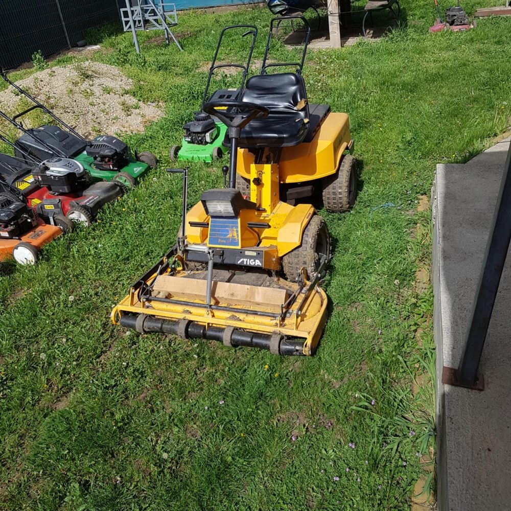 Tractoras tuns gazon Stiga Park Pro, in stare buna de functionare