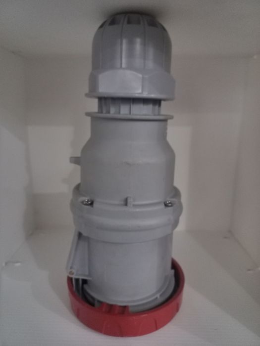 Priza trifazica 63 A