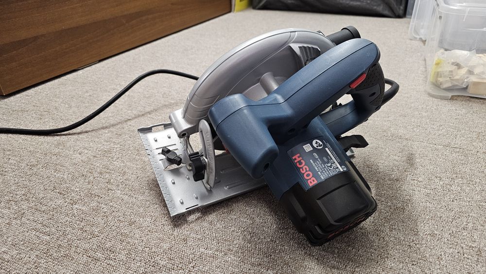 Ръчен циркуляр Bosch GKS 190