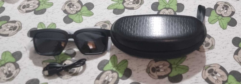 Ochelari de soare inteligenți