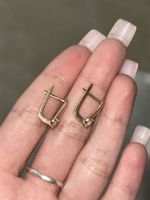 Золотые серьги 585 пробы