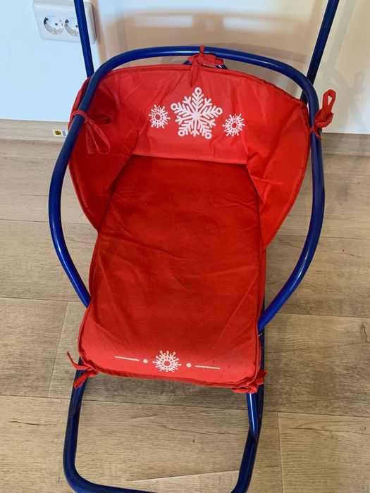 Зимние санки с чехлом