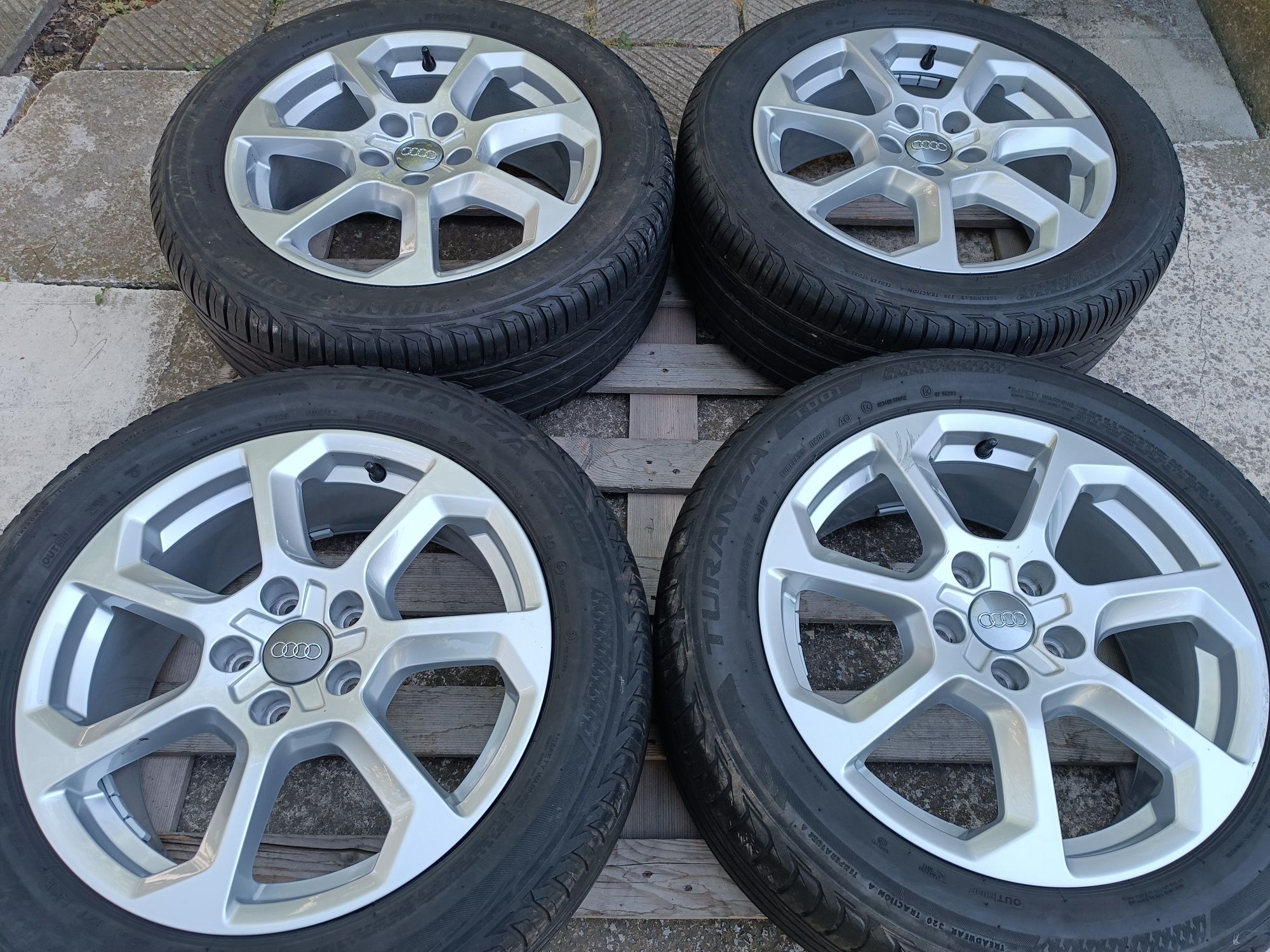 Лети джанти 17ки 5х112 + летни гуми 215/55/17 Bridgestone