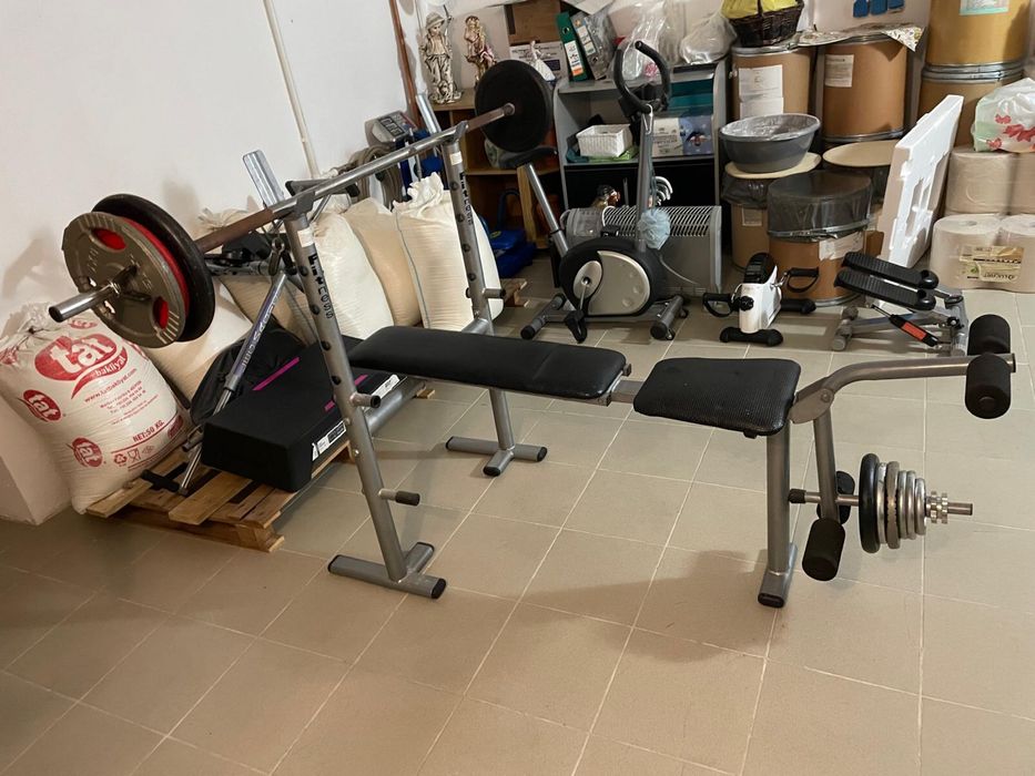 PACHET FITNESS COMPLET - banca haltere + aparat multifunctional