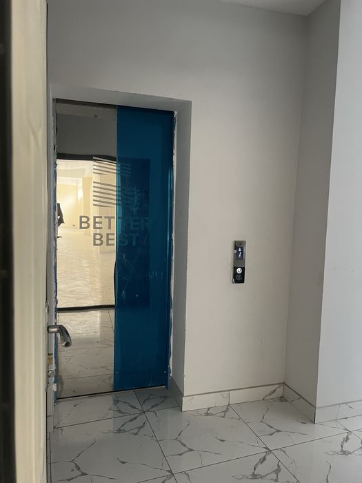 Samarqand Darvaza Kommersiya joyi 113.6kvm