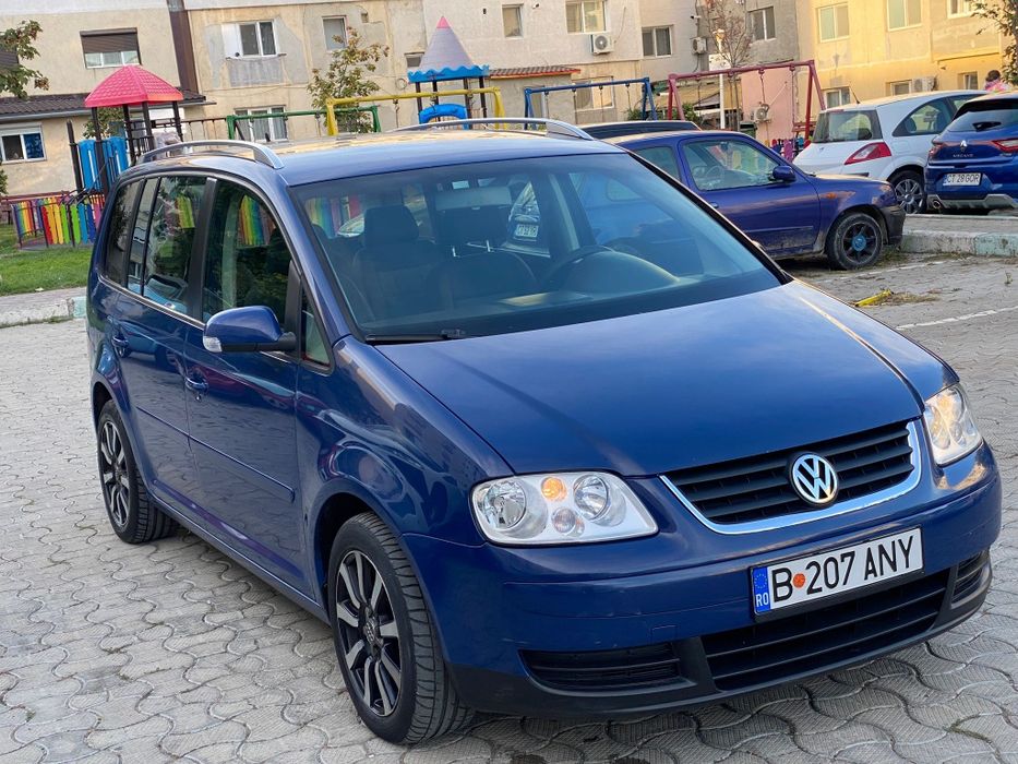 Vând Volkswagen touran 2.0 140 Cp 7locuri