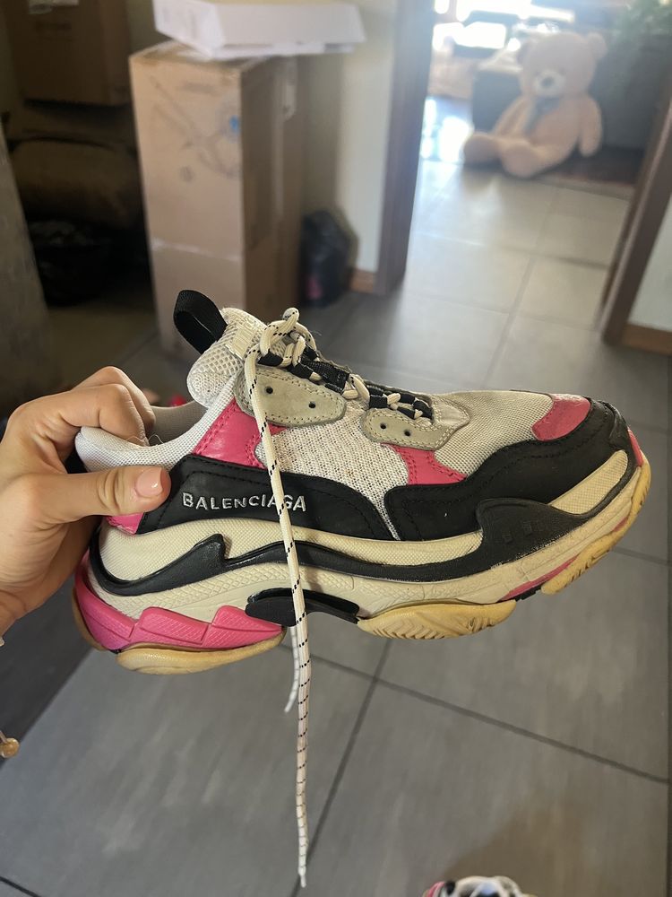 Balenciaga triple S