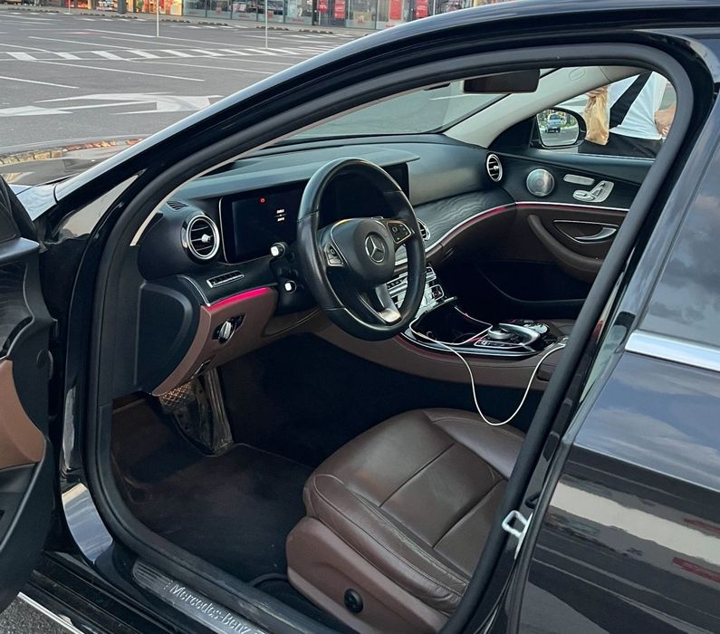 Mercedes E220 w213