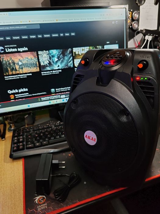 Boxă portabilă AKAI model SS022A-X6  (Bluetooth, baterie nouă etc)