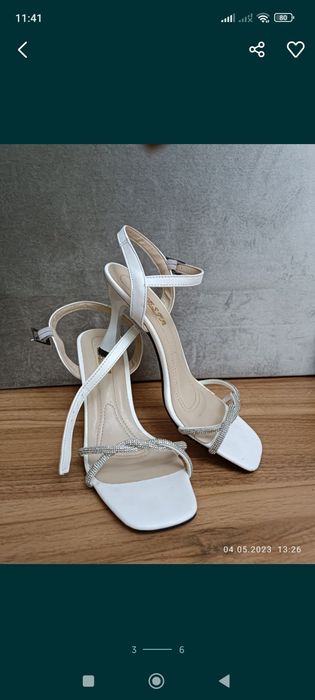 Босоножки женские