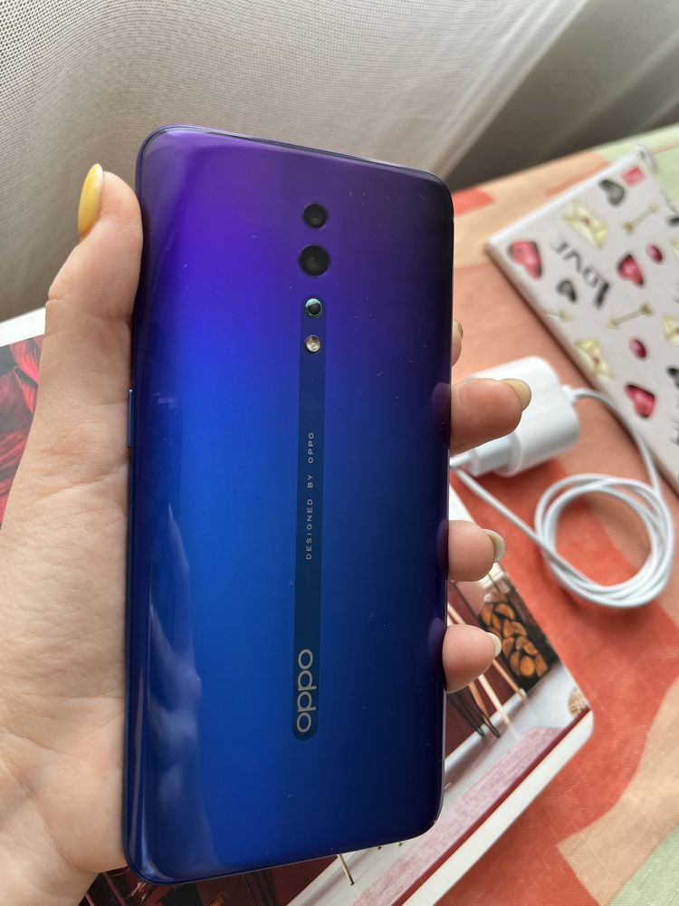 Продам смартфон- Oppo Reno Z