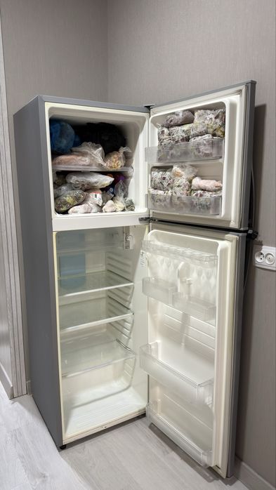 Холодильник | Sharp SJ-34S-SL — tejamkor muzlatkich! Holati zo'r