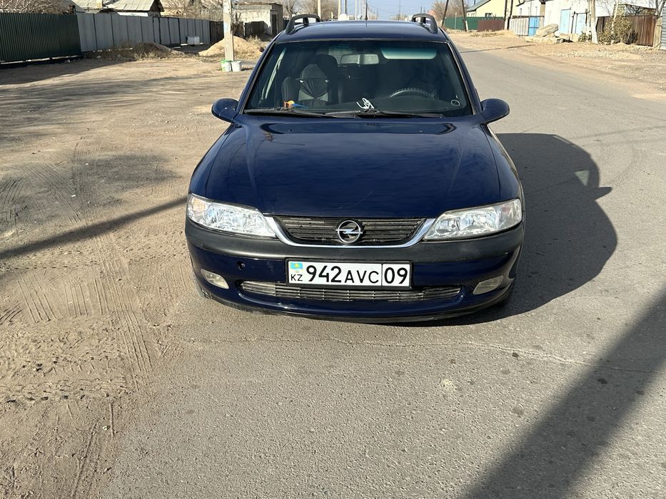 Продам Опель Вектру на ходу на автомате