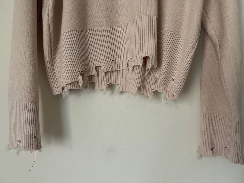 Pulover beije cu detalii noi cu eticheta