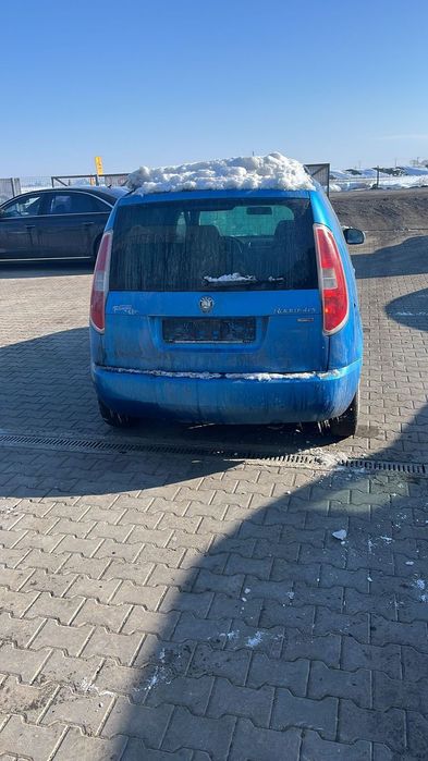 Dezmembram Skoda Roomster 1.2 benzina din 2009