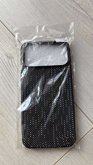 Кейс Iphone 17 pro max