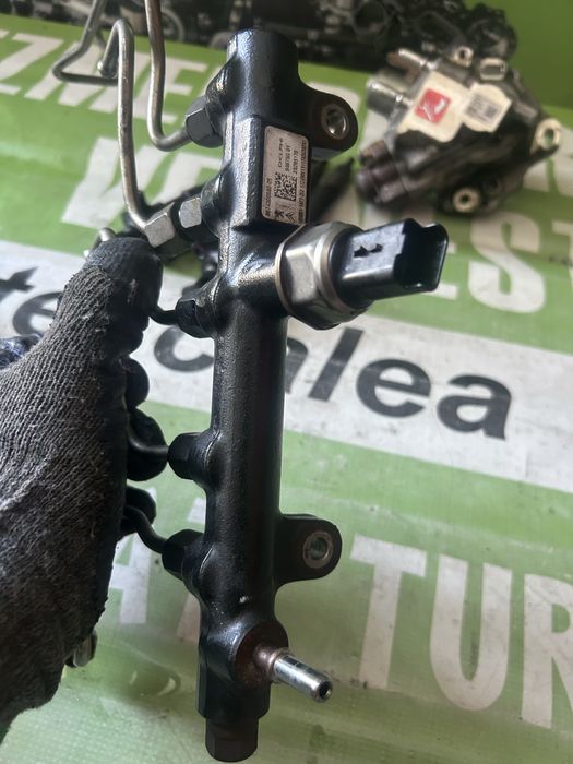 Rampă injectoare completă Ford Kuga 2.0 Tdci 2016