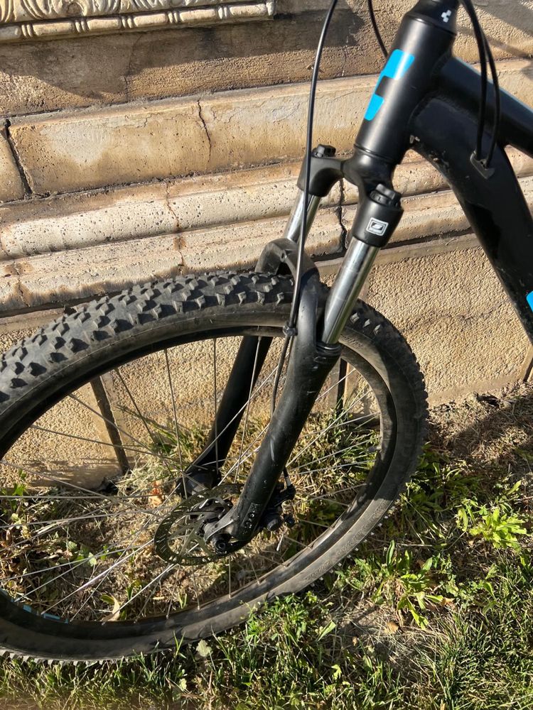 Vand bicicleta cube aim pro