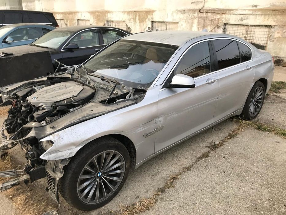 dezmembrez bmw 750i F01 F02 330KW N63 B44 B 4,4 V8 BITURBO 2010 2008