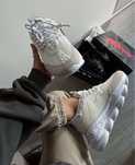 Adidasi Versace chain