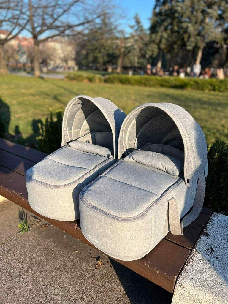 Количка за близнаци Jane Twinlink и 2 коша за новородено Cuco smart