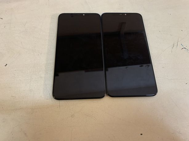 Display original iphone x / xs Cu touchscreen  Montaj 50 lei-pe loc se