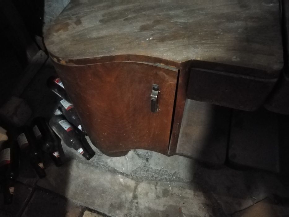 Антични старинни мебели ретро