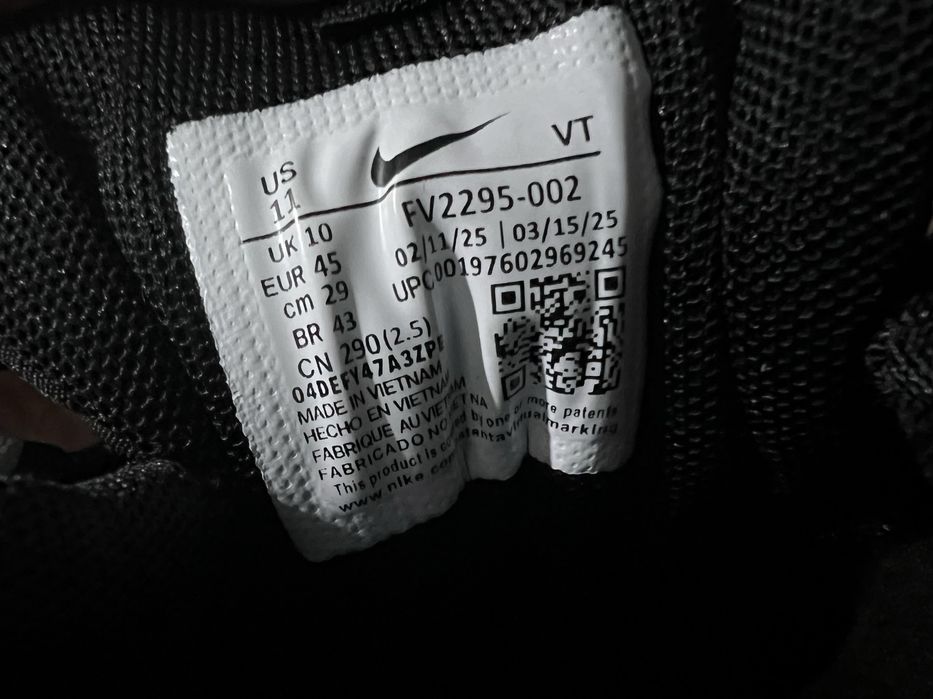 Nike Vomero Roam Triple Black – mărimea 45