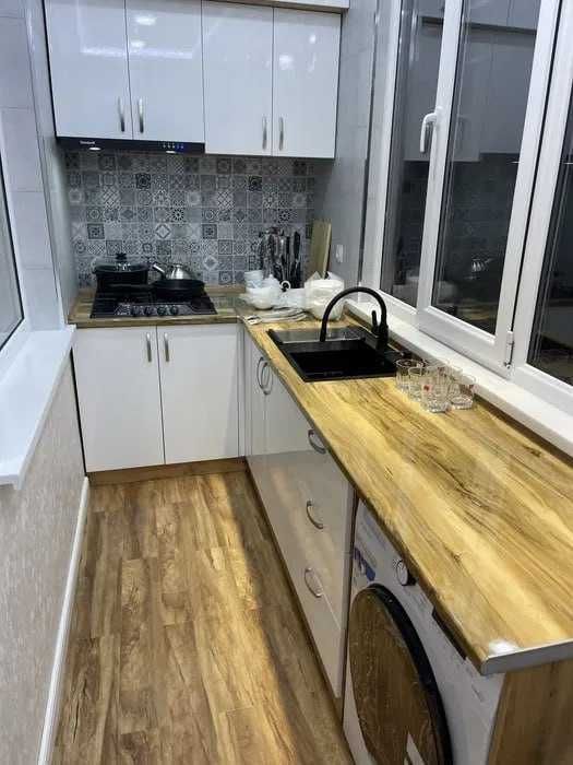 Сдается чистая квартира Метро Новза 3/2/7 *980