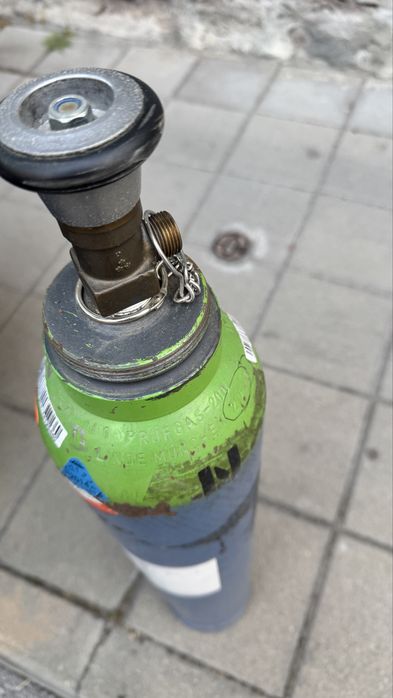 Бутилка за въздух 8л