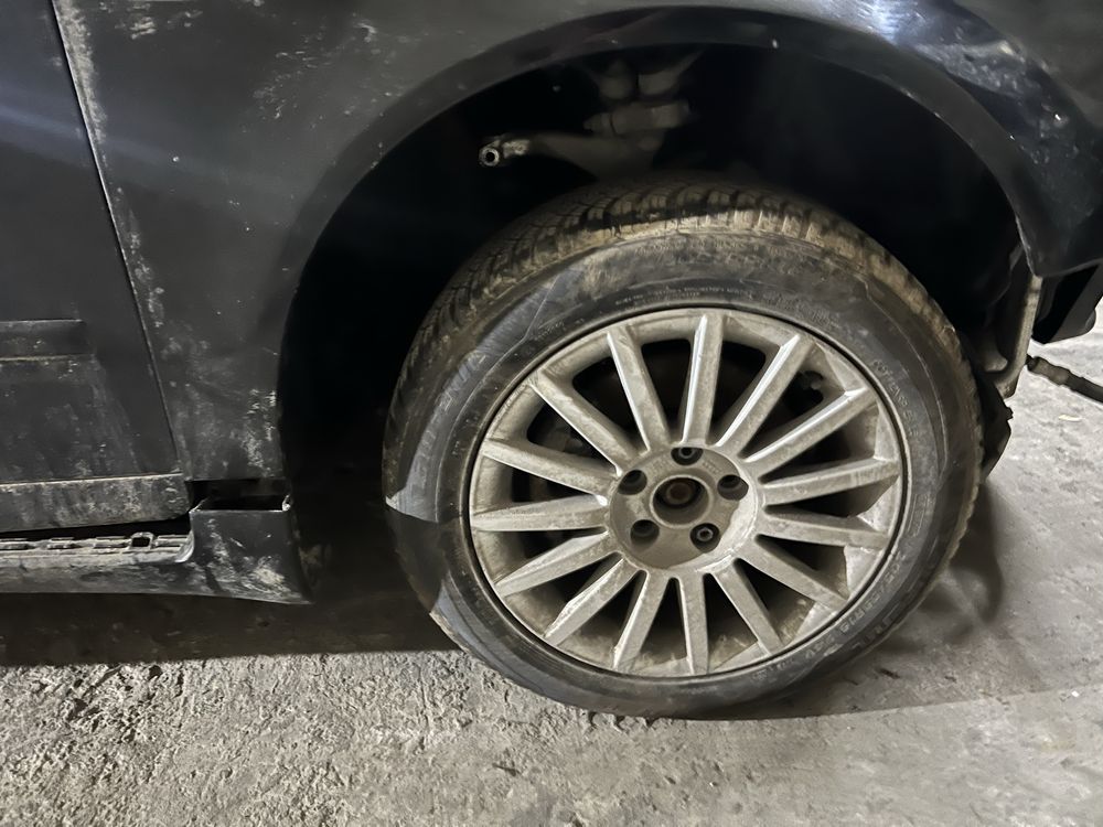 Audi A4 B7 на части