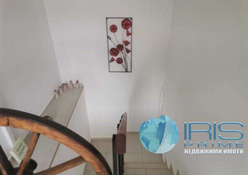 Продава се Къща в с. Риш, Област Шумен - 100 кв.м за 480 €/кв.м - Снимка #7