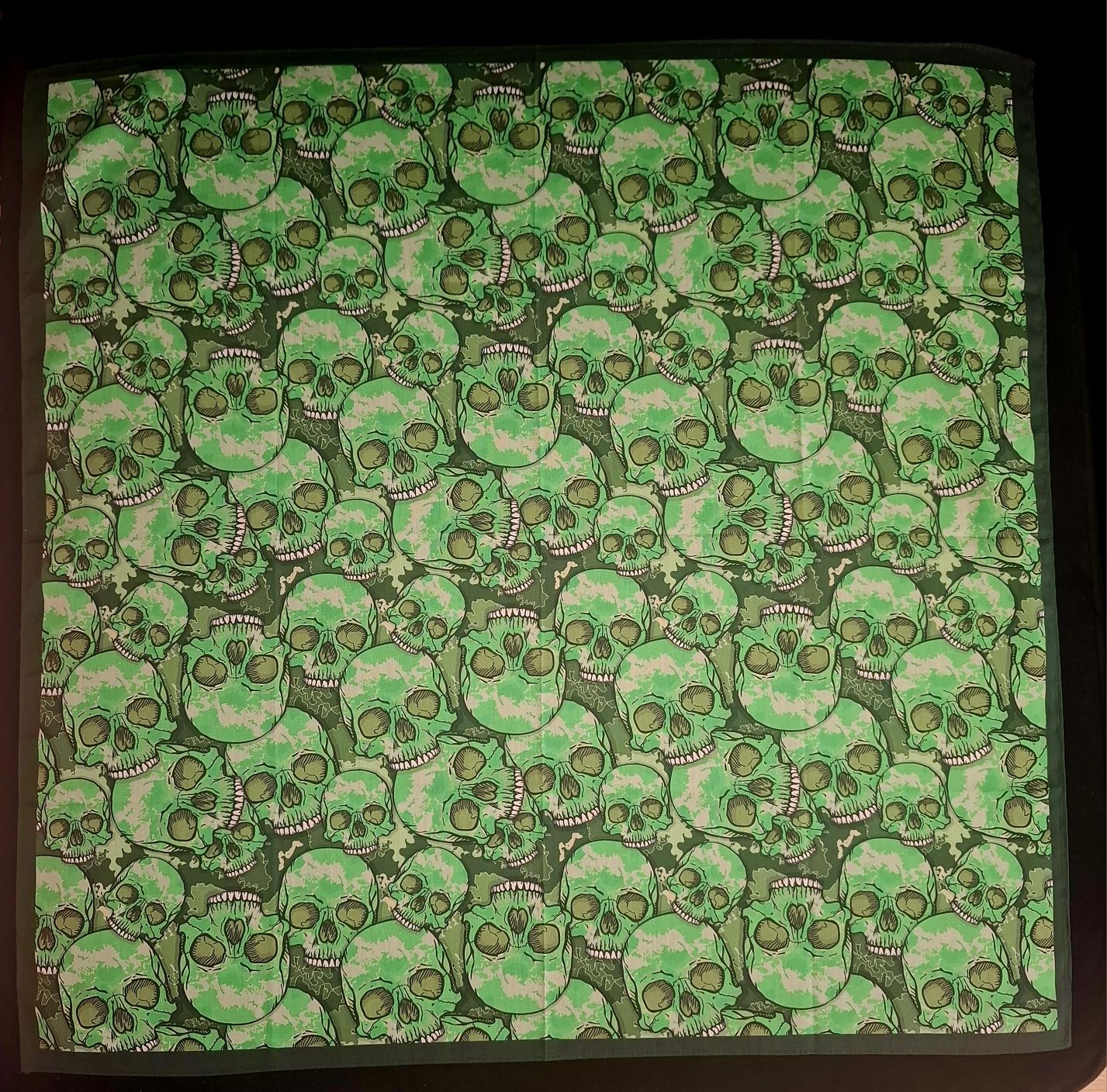 Batic / Bandana din bumbac cu imprimeu