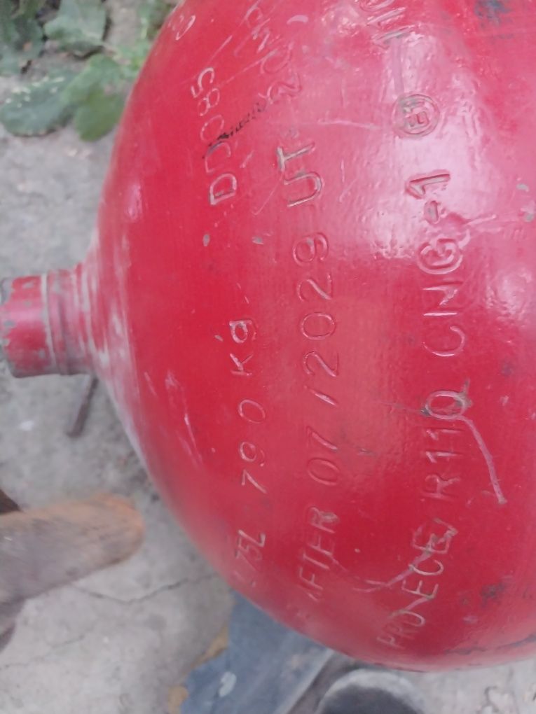 Газ балон 75L редуктори хам бор
