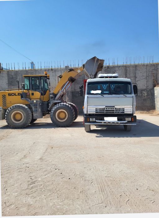 Вывоз мусор Камаз и Погрузчик