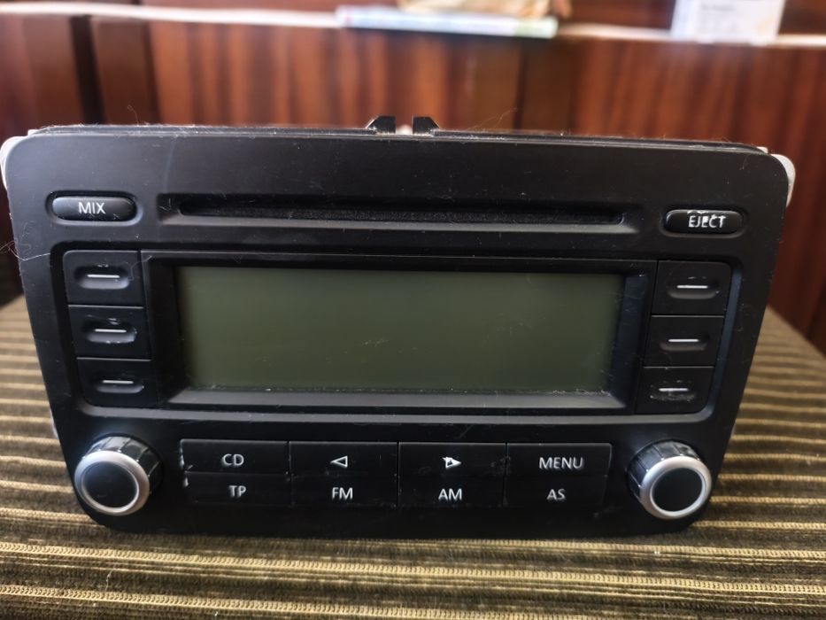 Оригинален CD player за VW Golf 5/Jetta