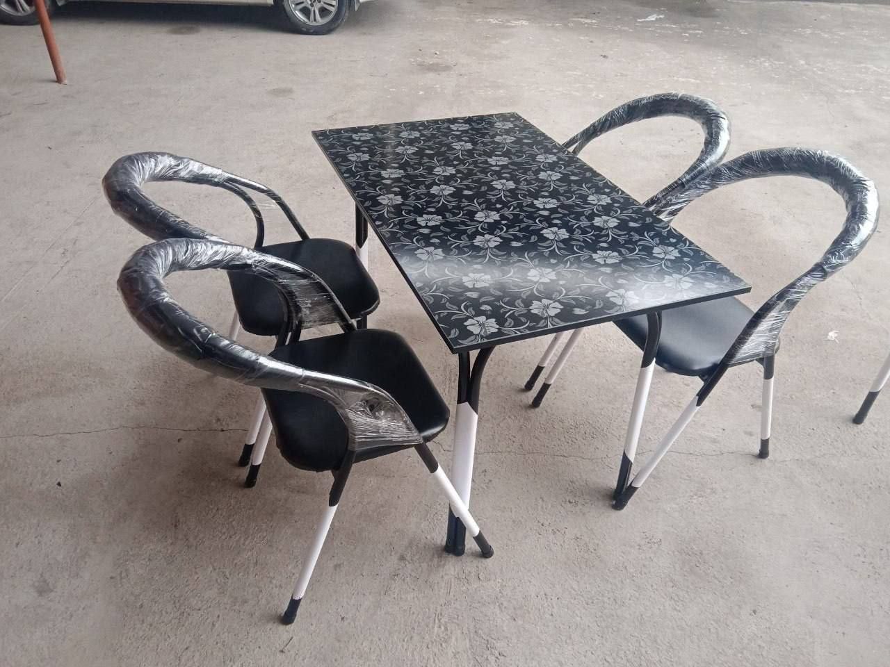Ratan stol stullar olami