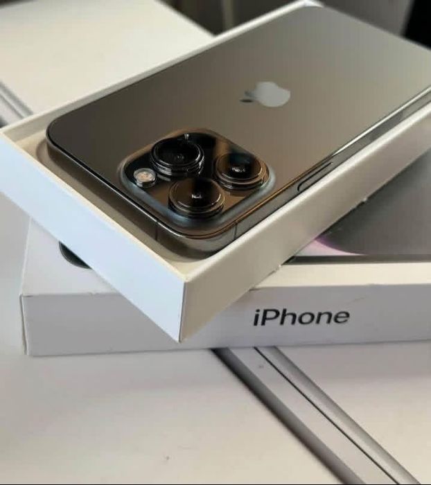 iPhone 13 PRO cu 94% Bateria