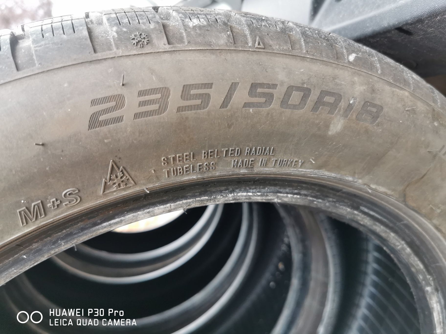 Зимни гуми Falken 235/50/18