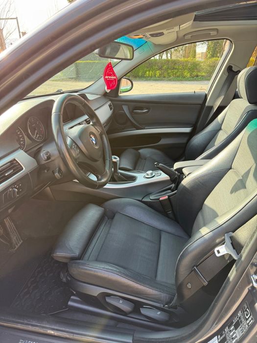 BMW 320d e91 panoramic.