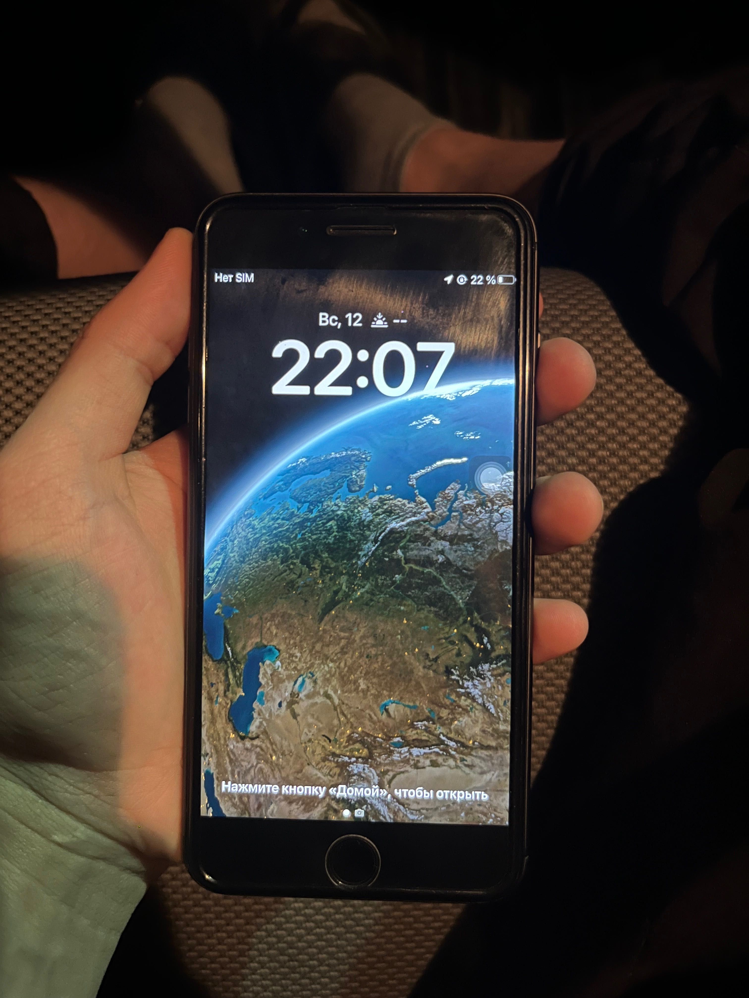 Iphon 8+,256 гб,