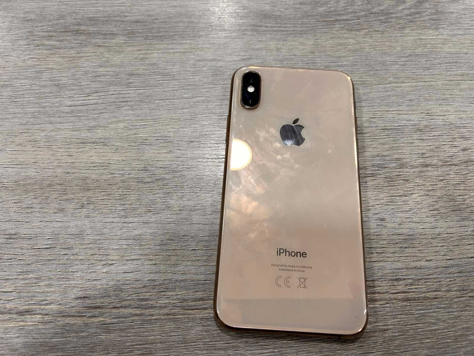 Продавам iPhone XS – 256 GB