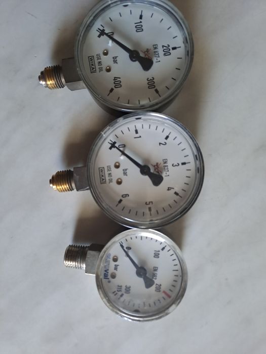 Materiale și dispozitive