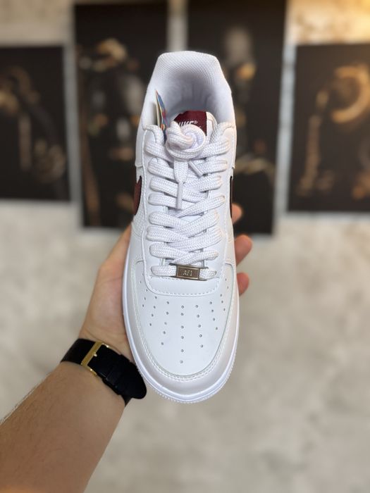 Adidasi Barbati Nike Air Force 1 Alb & Visiniu!