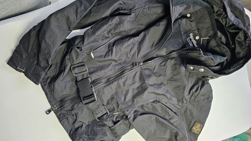 Geacă marca Refrigiwear