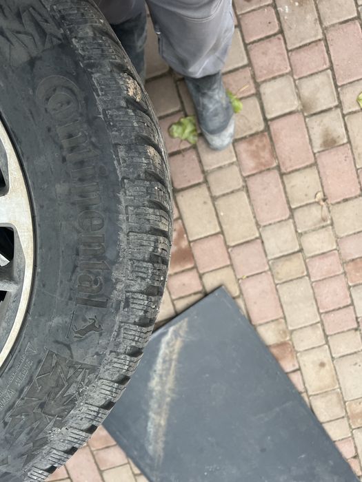 Продам резину 17