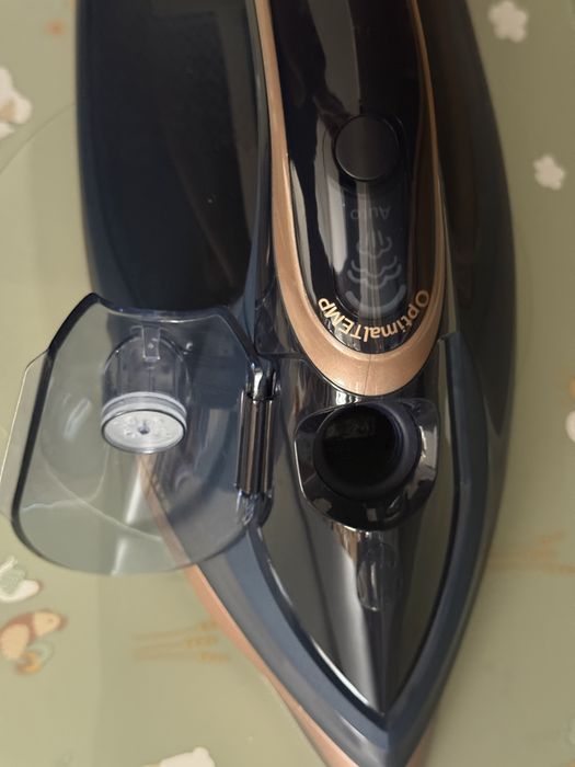 Парна ютия Philips Azur Series 8000 3000w + гарянция