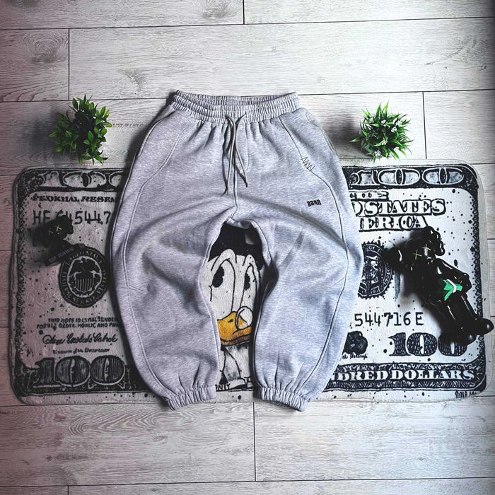 Серые широкие штаны (с флисом)