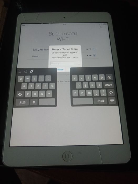 Продаю iPad 64 Гб 10 оператив симачный в хорошем состоянии есть чихол